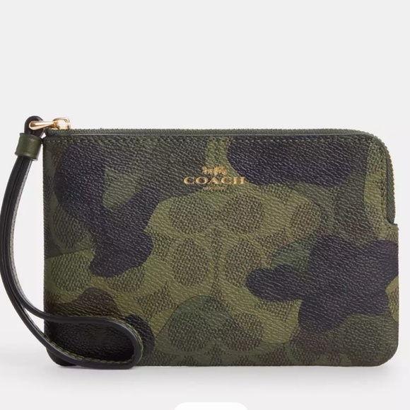 Coach Wristlet - Picture 3 of 5